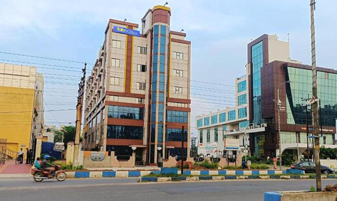 Fabhotel Green I Ászánszol Kültér fotó